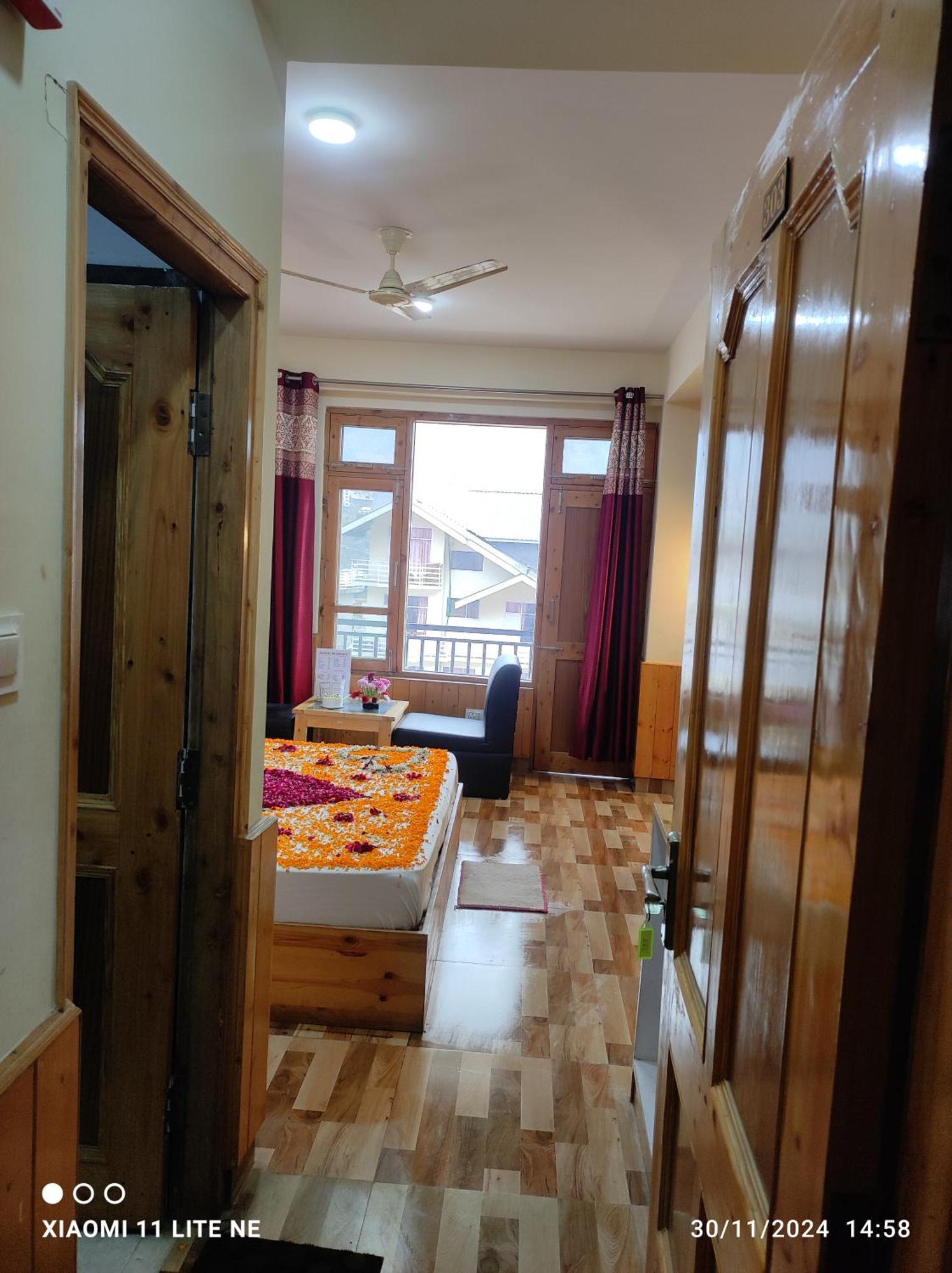 Hotel Anchal Residency Unit Of Best Quality Trip Pvt Manali  Exterior photo